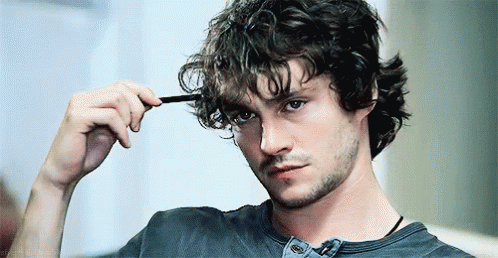 the witch and the harlot ♠ robinson Hugh-dancy-hair-twirl