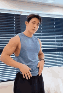 wonho lifting shirt showing off abs hunk sexy man
