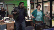 Phyllis Vance The Office GIF - Phyllis Vance The Office Dancing GIFs
