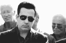 emrah a%C5%9Fk ve mavi burcu k%C4%B1ratl%C4%B1 burcu k%C4%B1ratl%C4%B1