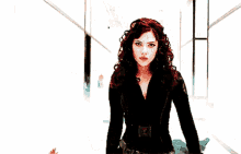 Black Widow Scarlett Johansson GIF - Black Widow Scarlett Johansson Spray GIFs