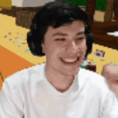 Featured image of post The Best 17 Georgenotfound Smiling Gif