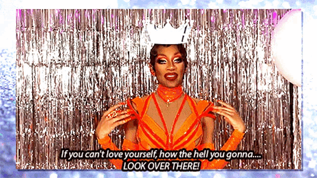 jaida-essence-hall-yvie-oddly.gif