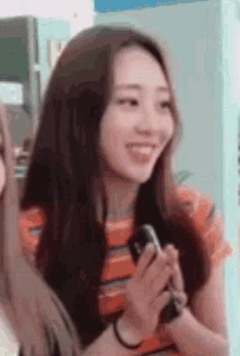 Yves Loona GIF - Yves Loona Clapping GIFs