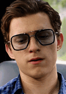 Spiderman Peter Parker GIF - Spiderman Peter Parker Whoa GIFs