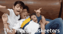 The Three Musketeers Pagle Kahi Ke GIF - The Three Musketeers Pagle Kahi Ke Musty GIFs