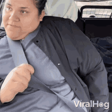 Buckling Seat Belt Viralhog GIF - Buckling Seat Belt Viralhog Bucke Ip GIFs