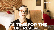 Its Time For A Big Reveal Teri Hatcher GIF - Its Time For A Big Reveal Teri Hatcher Stay Home GIFs