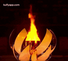 Naomi Osaka Lights The Olympic Cauldron.Gif GIF - Naomi Osaka Lights The Olympic Cauldron Naomi Osaka Light GIFs