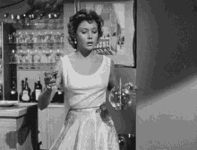 Gloria Grahame In A Lonely Place GIF - Gloria Grahame In A Lonely Place Vintage GIFs