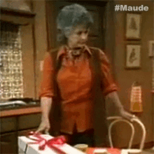 Sure Maude Findlay GIF - Sure Maude Findlay Maude GIFs