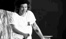 Harry Styles Hot GIF - Harry Styles Hot Live GIFs