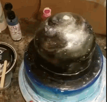 galaxy cake rotating
