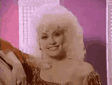 Dolly Parton Waves GIF - Dolly Parton Waves Wink GIFs