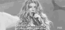 fergie wear them gold and diamond rings
