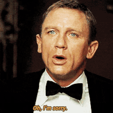 Daniel Craig Bond GIF - Daniel Craig Bond James Bond GIFs
