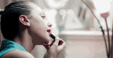 Betty Cooper GIF - Lili Reinhart Betty Cooper Lipstick GIFs