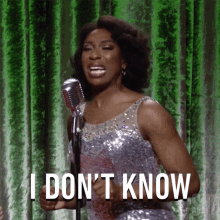 I Dont Know Saturday Night Live GIF - I Dont Know Saturday Night Live Idk GIFs
