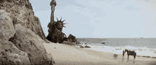 Statue Of Liberty What Did We Do GIF - Statue Of Liberty What Did We Do Omg GIFs