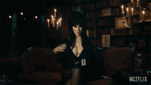 Welcome To Your First Netflix And Chills Wellness Session Dr Elvira Mistress Of The Dark GIF - Welcome To Your First Netflix And Chills Wellness Session Dr Elvira Mistress Of The Dark Cassandra Peterson GIFs