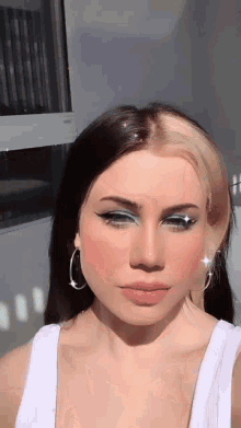 Slayyyter Queen GIF - Slayyyter Queen Iconic GIFs