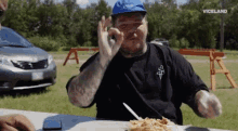 matty eating