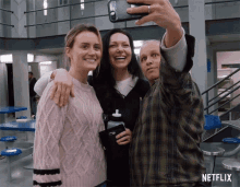Selfie Picture GIF - Selfie Picture Laughing GIFs