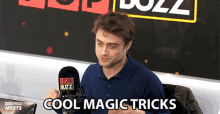 cool magic tricks daniel radcliffe popbuzz magic wizard