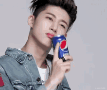비아이 김한빈 펩시 콜라 아이콘 눈빛 GIF - Bi Kim Hanbin Pepsi GIFs