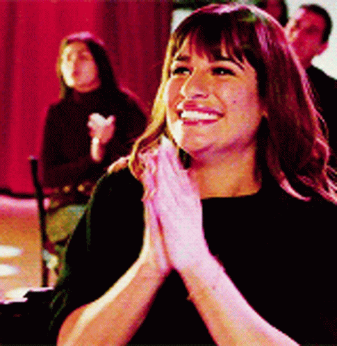 Glee Rachel Berry GIF - Glee Rachel Berry Applause GIFs