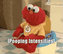 Pooping Elmo GIF - Pooping Elmo Intensifies GIFs