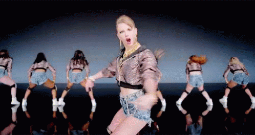 Look At Mah Booty! - Taylor Swift, Shake It Off GIF - Taylorswift -  Discover & Share GIFs