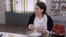 Sonriendo Kalia GIF - Sonriendo Kalia Bake Off Argentina GIFs