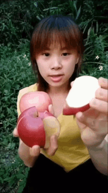 Cursed Cursed Apple GIF - Cursed Cursed Apple Asian Eating Apple GIFs
