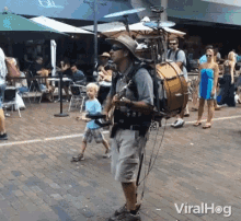 Busker One Man Band GIF - Busker One Man Band Song GIFs
