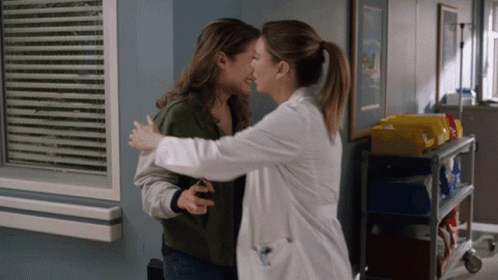 Station19 Meredith Grey GIF - Station19 Meredith Grey Its Ok - Discover &amp; Share GIFs