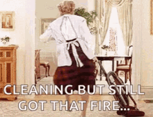 Robin Williams Cleaning GIF - Robin Williams Cleaning Mrsdoubtfire GIFs