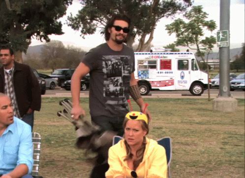 (ethel) 'cause now i'm as free as birds catching the wind Jason-momoa-folding-lawn-chair