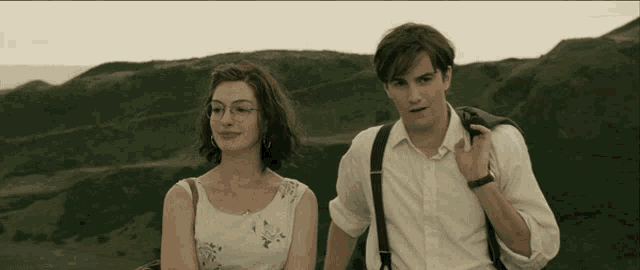 Anne Hathaway Jim Sturgess GIF - Anne Hathaway Jim Sturgess One Day -  Discover & Share GIFs