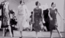 Charleston Flappers GIF - Charleston Flappers Roaring20s GIFs