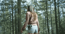 Looking Around Wandering GIF - Looking Around Wandering Lost In The Woods GIFs