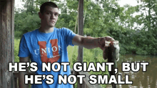 Hes Not Giant But Hes Not Small Kendall Gray GIF - Hes Not Giant But Hes Not Small Kendall Gray Kendall Gray Channel GIFs