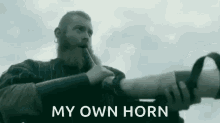 Horn Blow GIF - Horn Blow GIFs