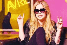 Avril Lavigne Quotation GIF - Avril Lavigne Quotation Quote GIFs
