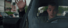 waving im