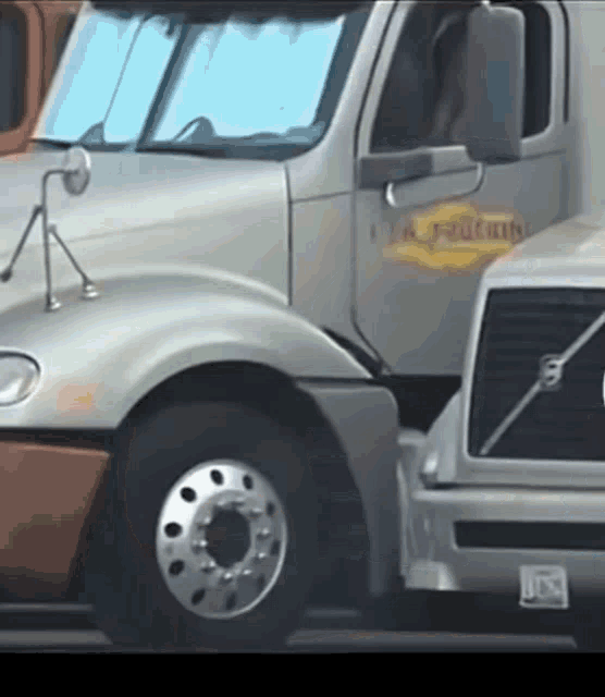 [Image: truck-funny-face.gif]