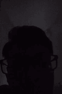Noob Dark GIF - Noob Dark Selfie GIFs
