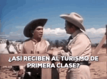 Asi Reciben Al Turismo De Primera Clase GIF - Cantinflas Turismo Primera Clase GIFs