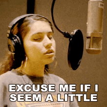 Excuse Me If I Seem A Little Unimpressed With This Alessia Cara GIF - Excuse Me If I Seem A Little Unimpressed With This Alessia Cara Here GIFs