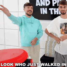 Look Who Just Walked In Mr Beast GIF - Look Who Just Walked In Mr Beast Look Whos Is Here GIFs